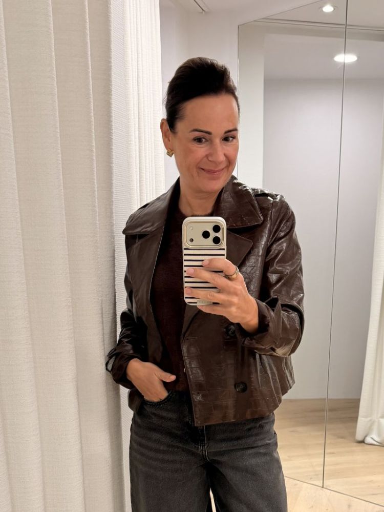 Carly Short Coated Jacket  Cocoa Brown