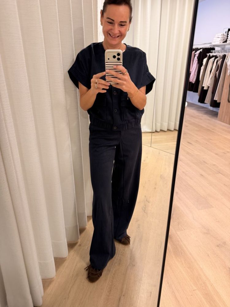 ashley-L-13-O dark blue