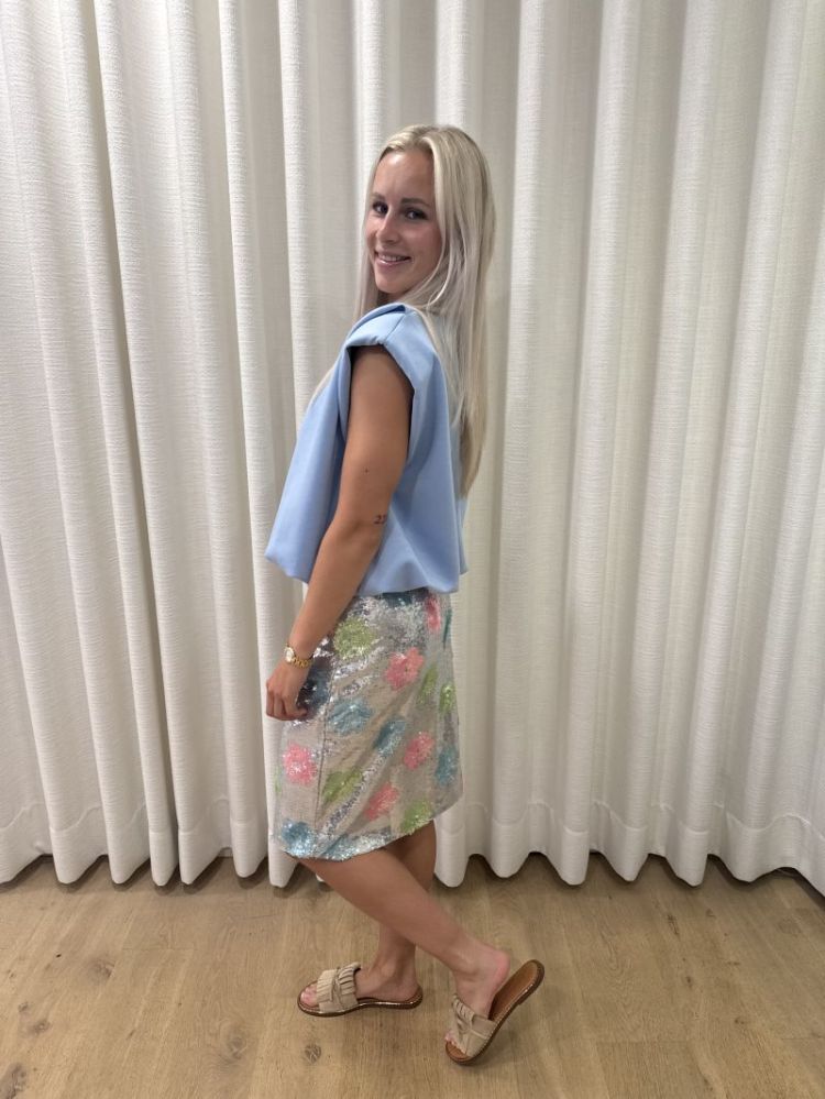 Mouwloze top schouderdetail blauw