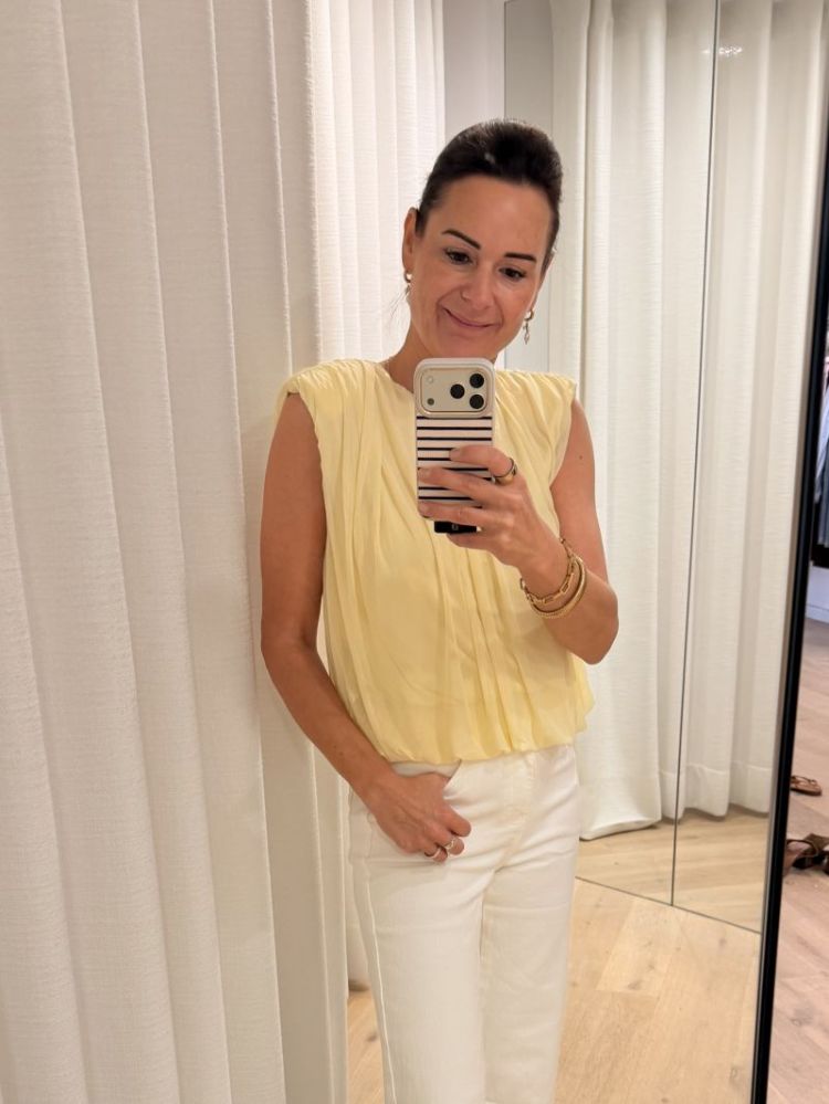 Ballon top pastel yellow